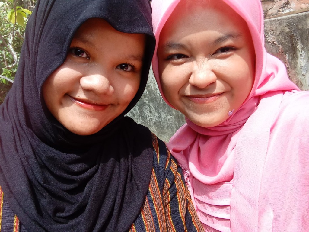 Pink Hijab Bestie